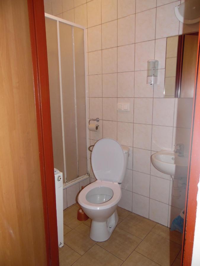Nssm Tanie Spanie Swieta Katarzyna  Exterior foto